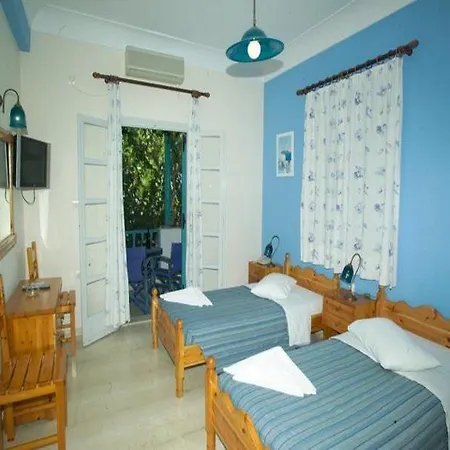 Andreas Apartment Kamari (Santorini)